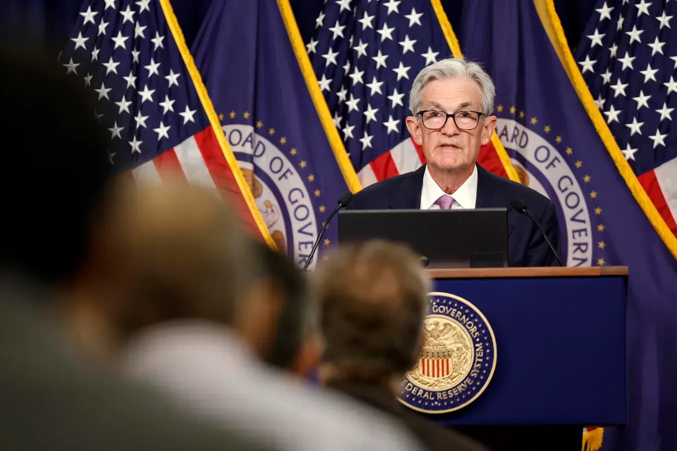 Mortgage Rate Rollercoaster: What the Fed's November Cut Means for Investors