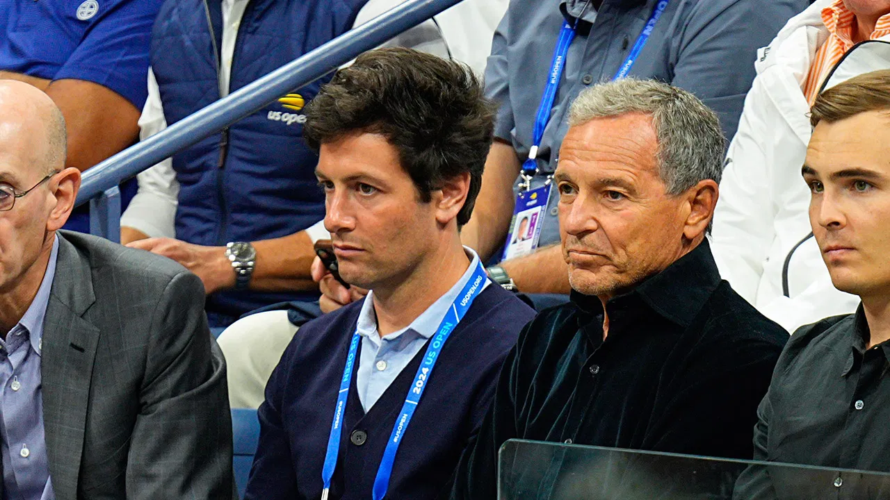 Josh Kushner's $12.5B Lakers Deal: Investor Takeaways