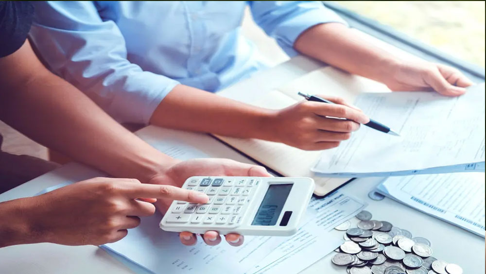 Tips For Discussing Finances and Retirement with Loved Ones