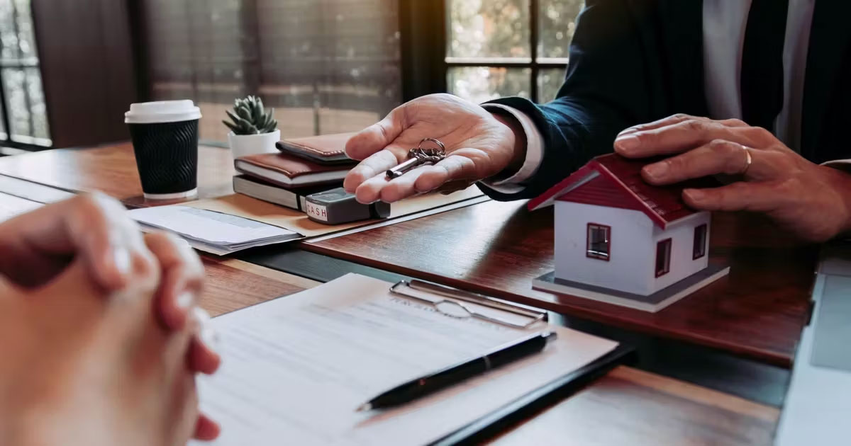 what is an escalation clause in real estate _ac639a33 bd66 4d13 af9b 1c470cd72515