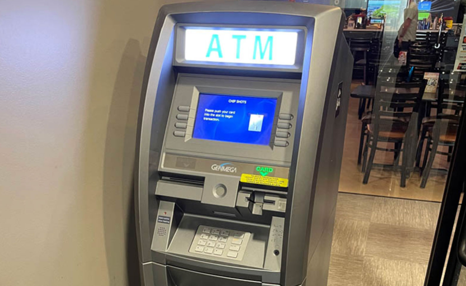 withdraw cash from credit card_b108720f 3a5a 45ef 8368 a49cf437eab6