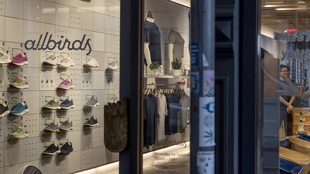 Allbirds' 582% Stock Surge After AI Pivot: What Investors Need to Know